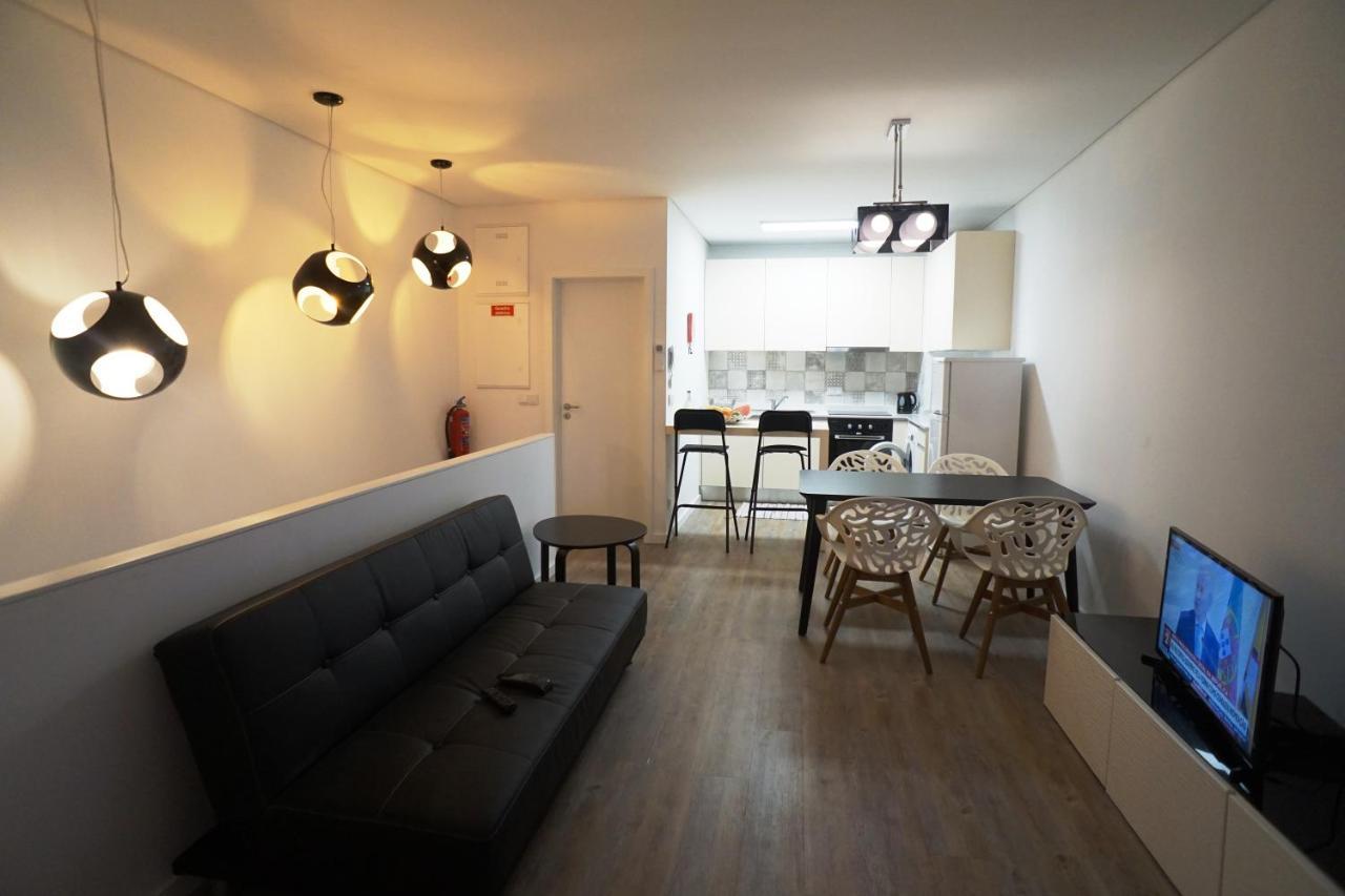 Stylish House - Air Cond, Breakfast, Free Parking, By Porto With Love Lda Vila Nova de Gaia Exterior photo
